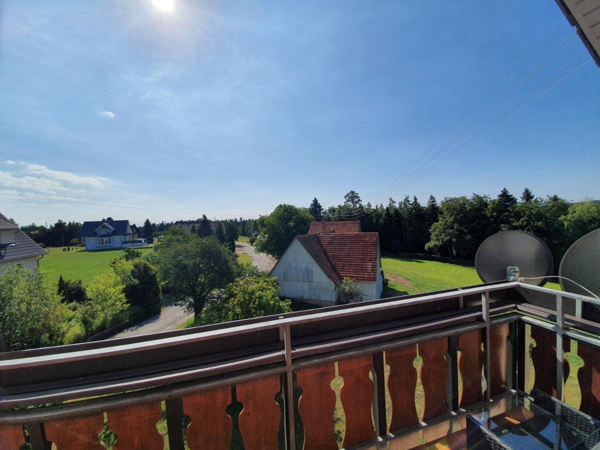 Chickenhill Blackforest, Grosse Ferienwohnung Im Schwarzwald Bad Wildbad Εξωτερικό φωτογραφία